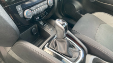 Nissan Qashqai 1.3 DiG-T 160 [157] N-Connecta 5dr DCT Glass Roof Petrol Hatchback